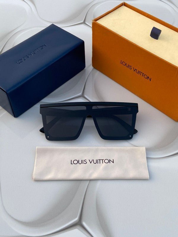 Branded LV Sunglasses Guru full black - Image 3
