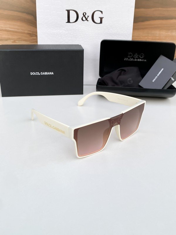 Dolce & Gabbana 6192 Sunglasses - Image 2