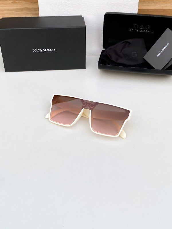 Dolce & Gabbana 6192 Sunglasses - Image 3
