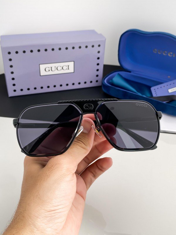 Gucci Black 3187 Sunglasses - Image 4
