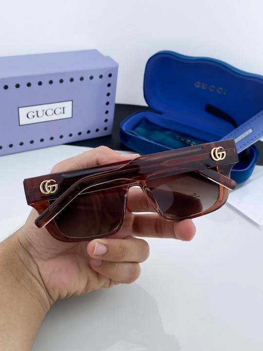 Gucci Brown 7727 Sunglasses - Image 2