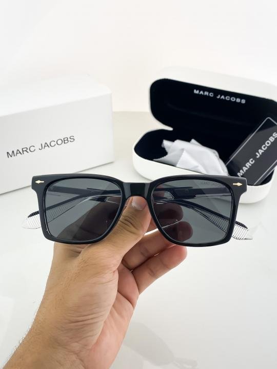 MARC JACOBS TRANSPRENT BLACK 62002 - Image 3