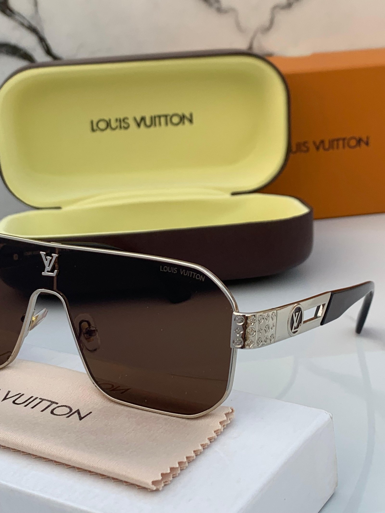 Branded LV 129 silver brown Sunglasses - Image 2