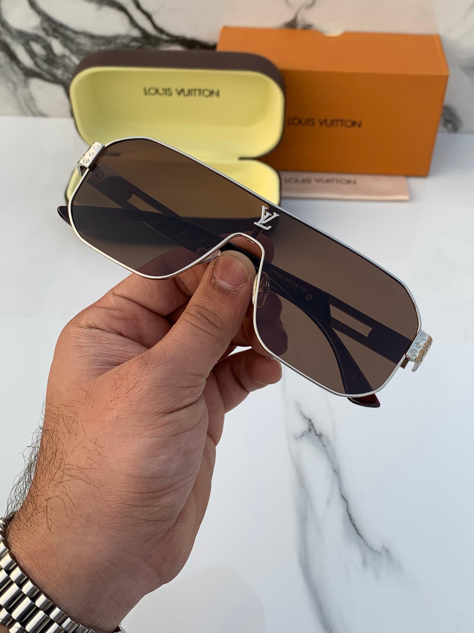 Branded LV 129 silver brown Sunglasses - Image 3