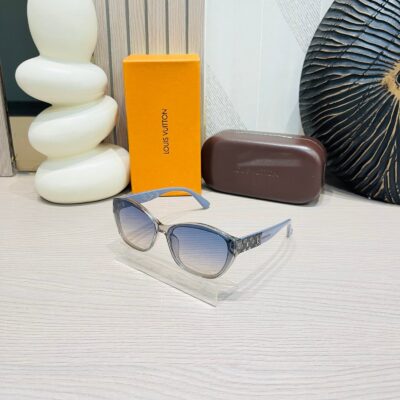 Louis Vuitton Women’s SKY BLUE Sunglasses