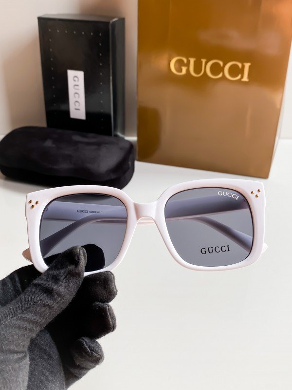 Gucci White 52 Sunglasses - Image 3
