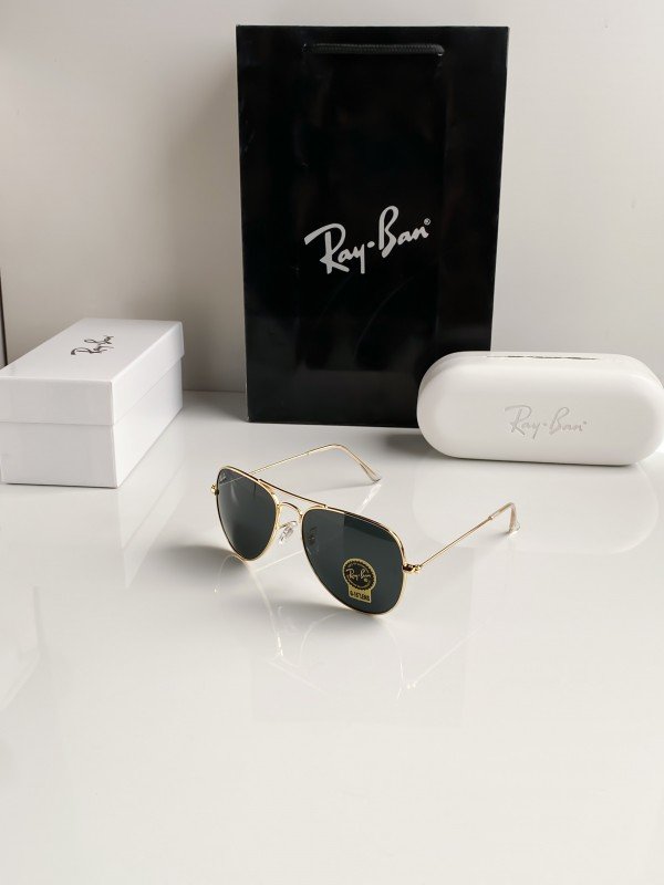Rayban gold black 3026