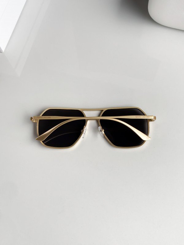 Marc Jacobs gold black 5022 - Image 6
