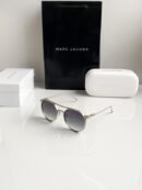 Marc Jacobs Green shade 5052
