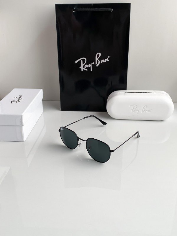 Rayban full black hexa 3548