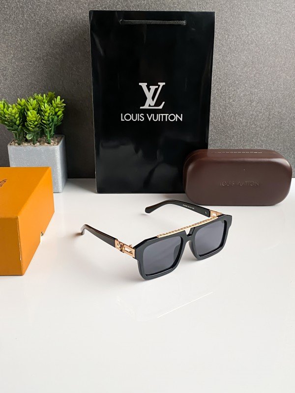 Louis Vuitton 121B Gold Sunglasses - Image 8