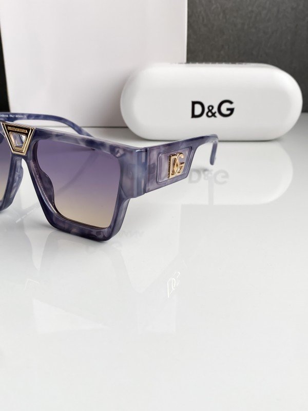 Dolce & Gabbana 845 Sunglasses - Image 2