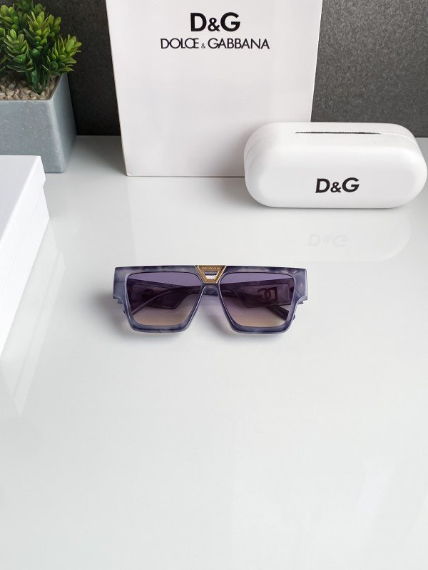 Dolce & Gabbana 845 Sunglasses - Image 4