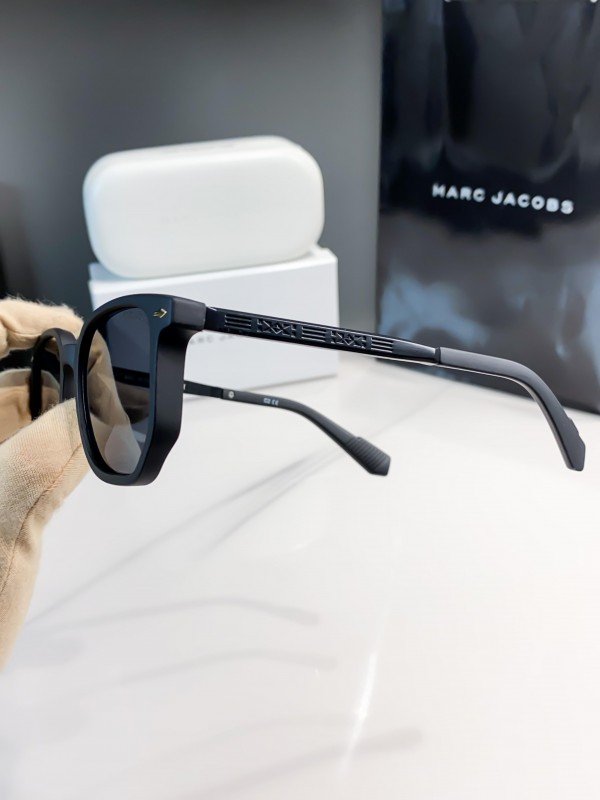 MARC JACOBS black 11-39 - Image 5