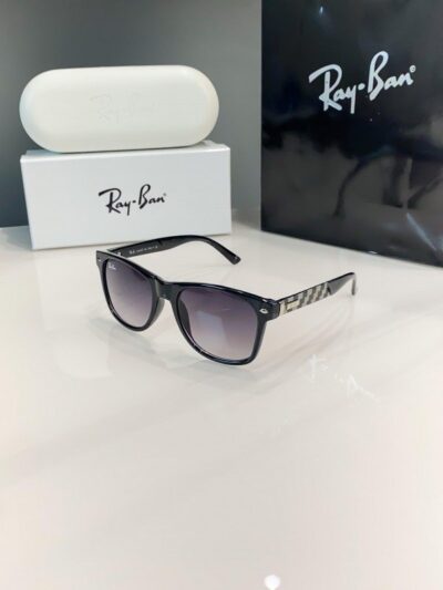 Rayban black shaded 2152