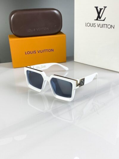 Louis Vuitton 15 Sunglasses