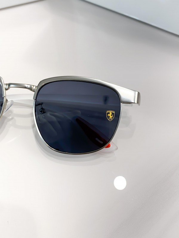 Rayban white black red 03 - Image 4