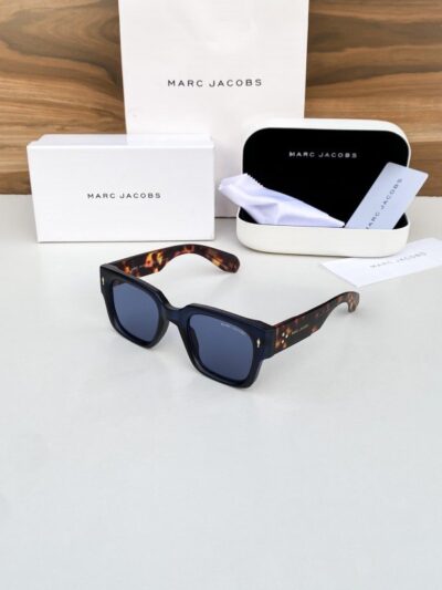 MARC JACOBS M11-26