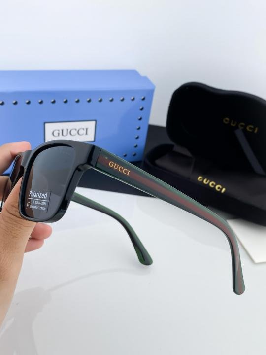 Gucci Black 83123 Sunglasses - Image 2