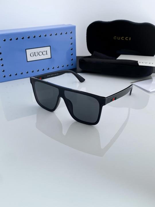 Gucci Black 106 Sunglasses