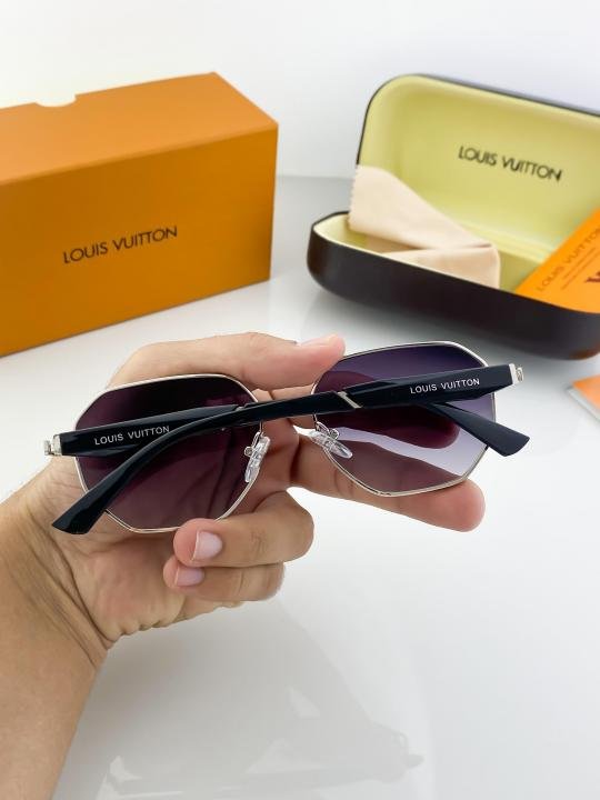 Louis Vuitton 5710 Silver Black Shaded Sunglasses - Image 5