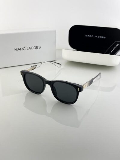 MARC JACOBS BLACK 62003