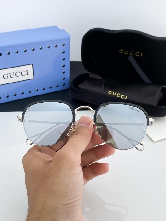 Gucci Mercury 551 Sunglasses - Image 5
