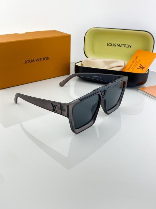 Louis Vuitton Grey Black 1502 Sunglasses - Image 3