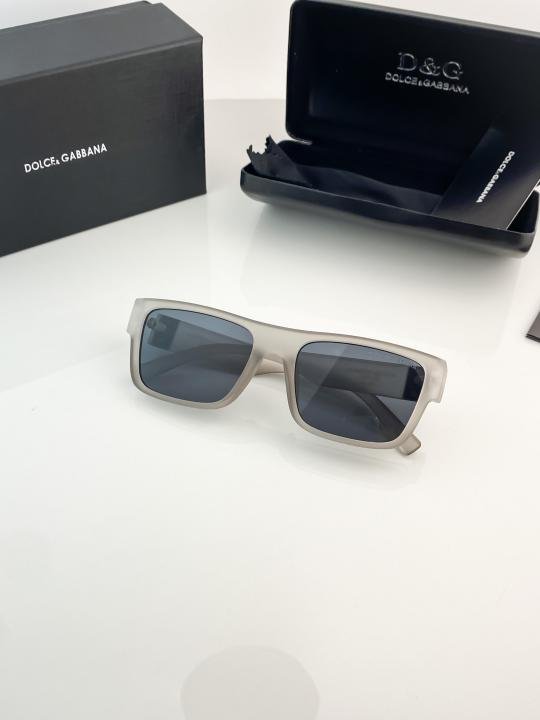 Dolce & Gabbana Grey Black 8188 Sunglasses - Image 5