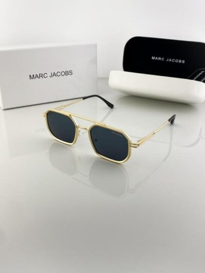 MARC JACOBS GOLD BLACK 518
