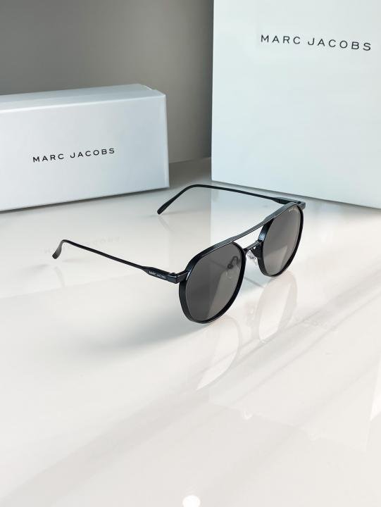 Marc Jacobs black 5001 - Image 2