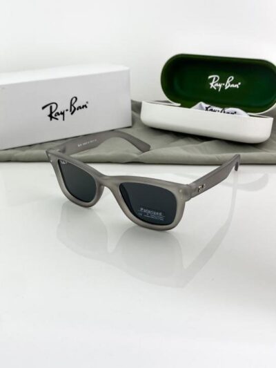 RAYBAN GREY REVERSE 0502